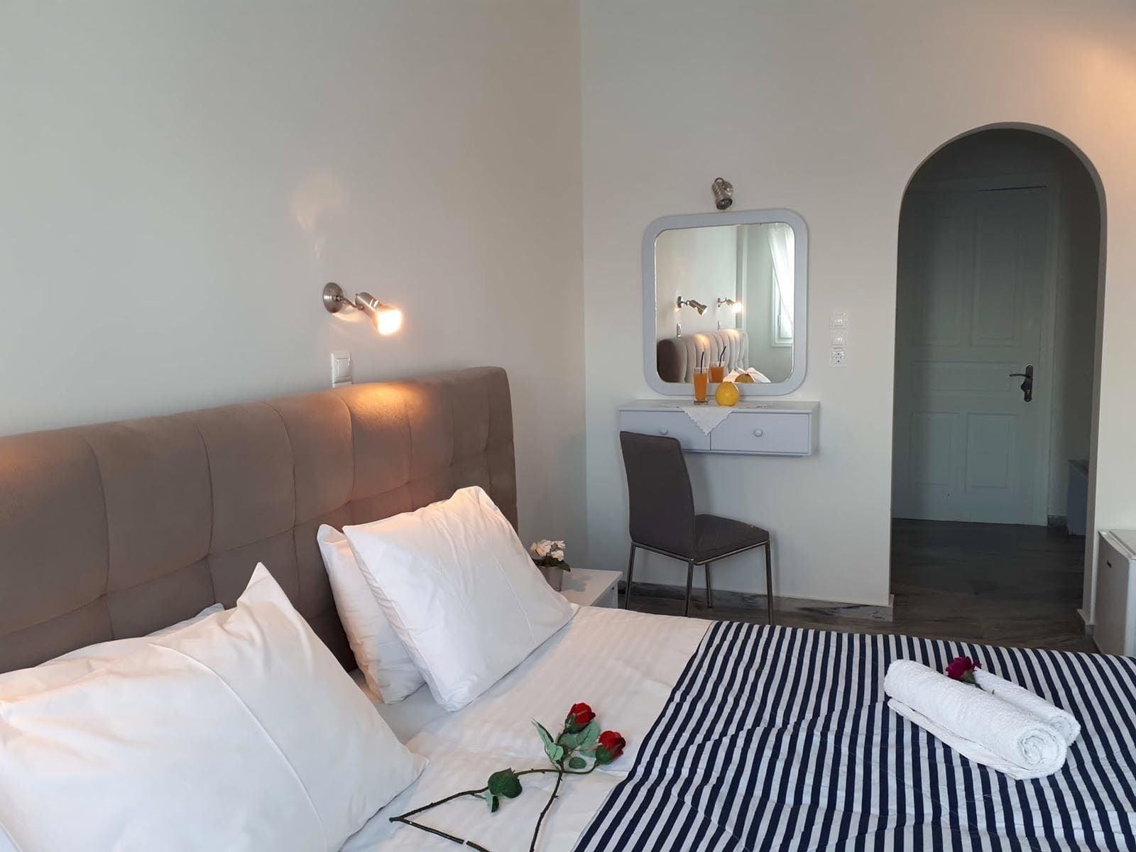 Hotel Petradi Хора Екстер'єр фото